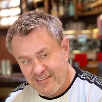 Να σχολιάσω